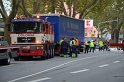 LKW verliert Auflieger Koeln Boltensternstr Pasteurstr P2036